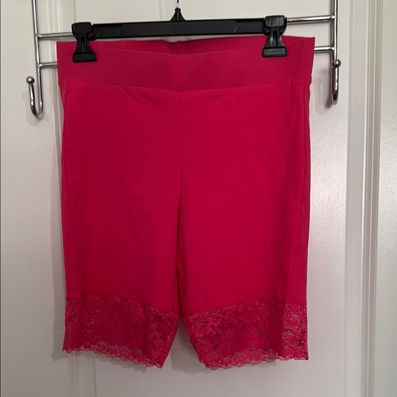 Women's Pink Lace Trim Shorts - Picture 1 of 6